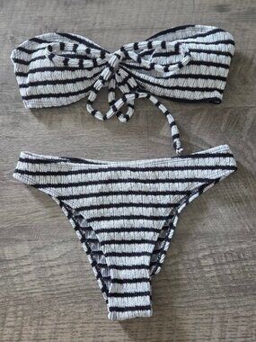 NWOT Shein Striped Black and White Bandeau Bikini Set.